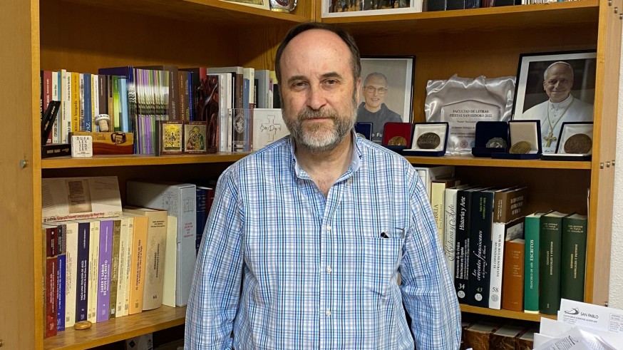 "La encíclica de León XIV lo que hace en ensalzar la dignidad humana de las personas"