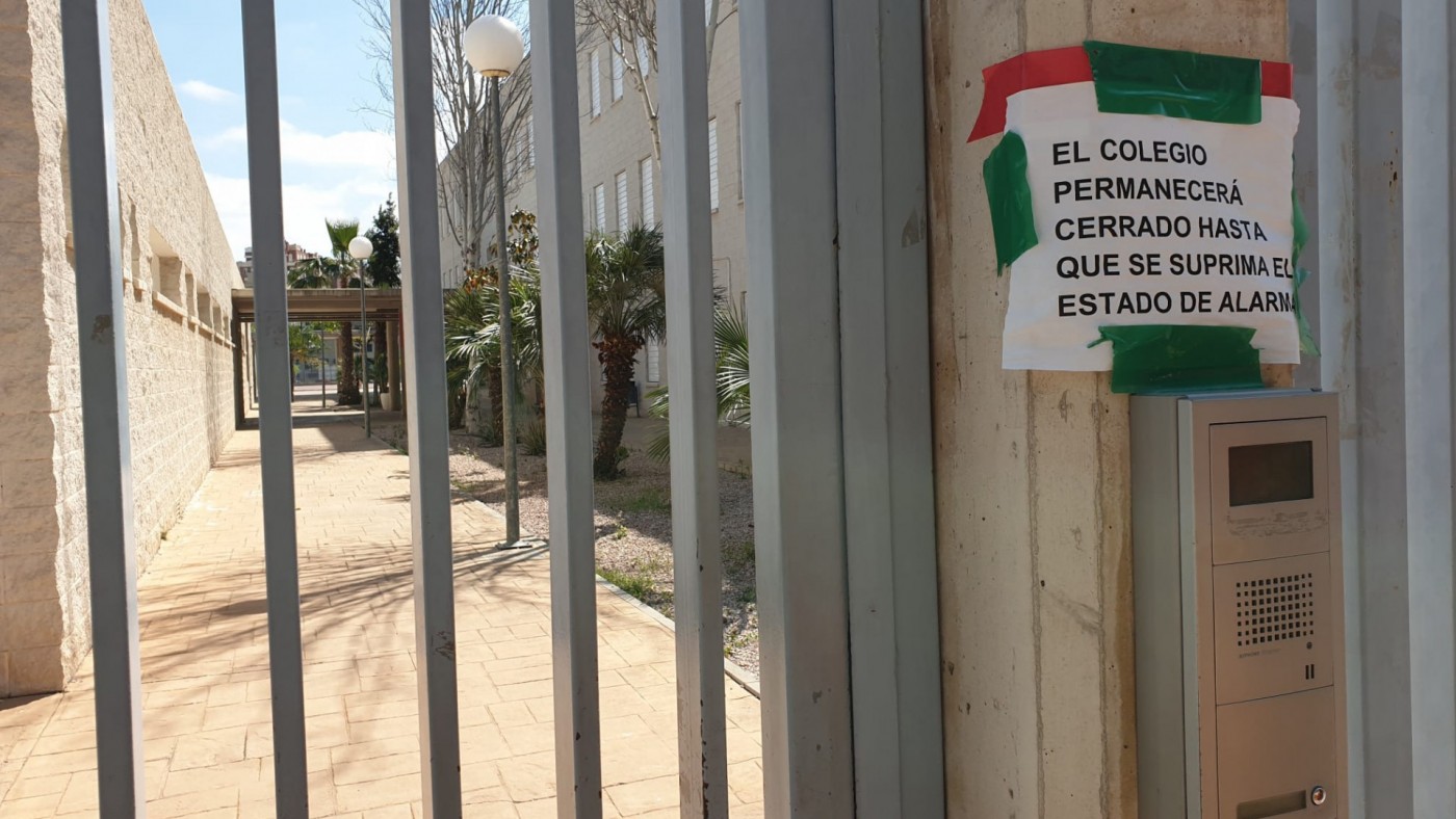 Un colegio de Murcia cerrado por el Estado de Alarma. ORM