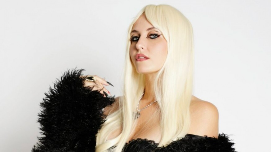 Voces en el espejo 1x26 - Kuve