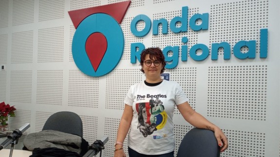 Clara Alarcón esta mañana en los estudios de Onda Regional en Murcia