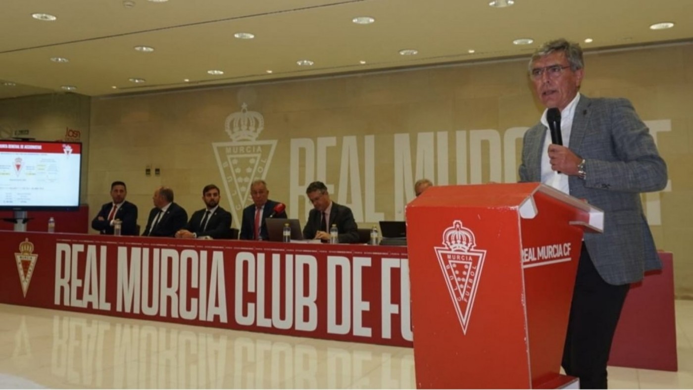 El juzgado admite a trámite la petición de concurso necesario del Real Murcia a instancias del Málaga CF