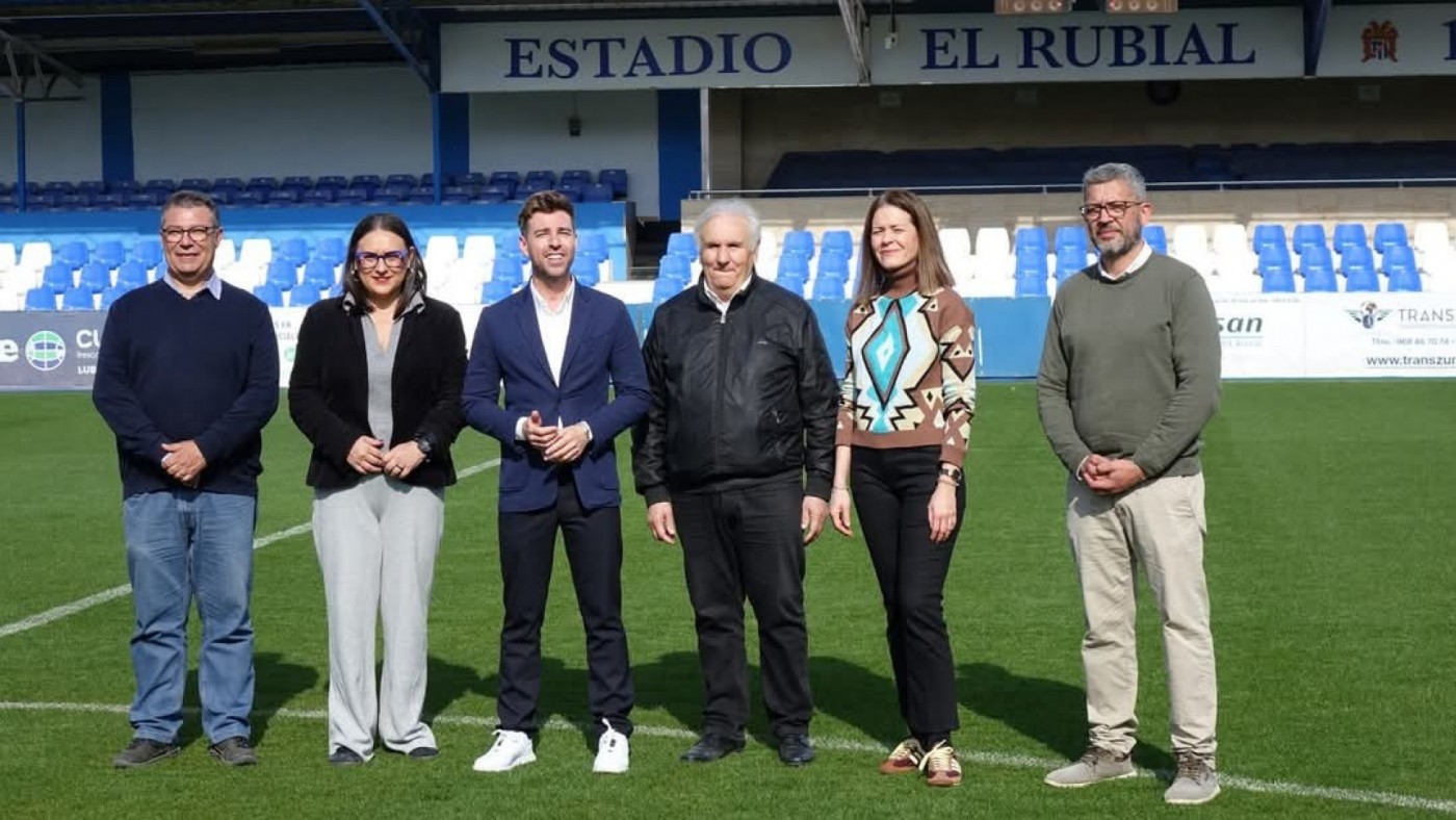 El Centenario El Rubial estrena luz para un posible ascenso