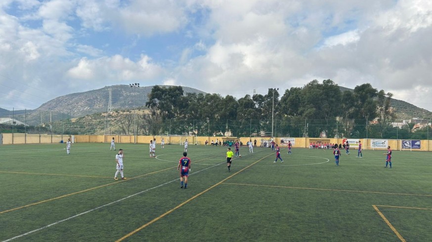 El Santa Cruz doblega a La Minerva (0-2)