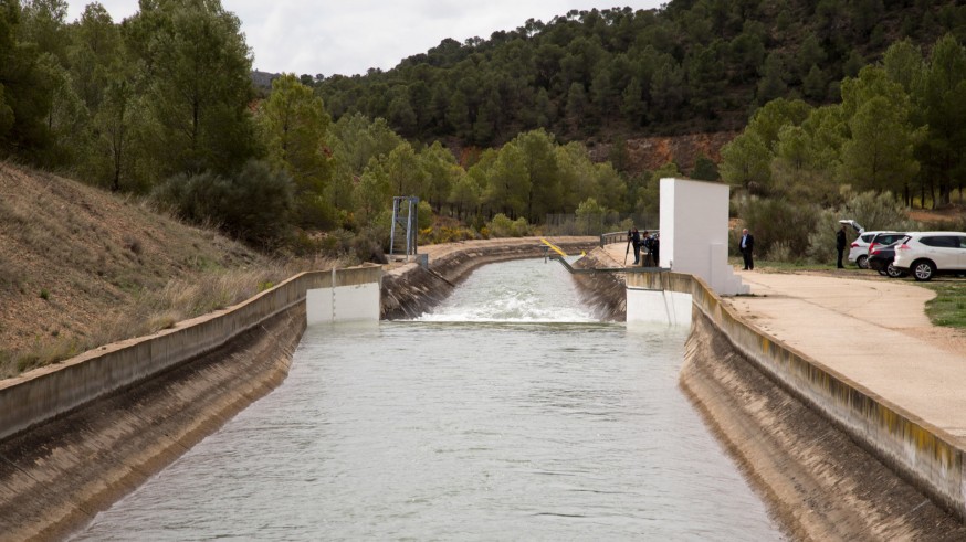 canal del trasvase Tajo-Segura
