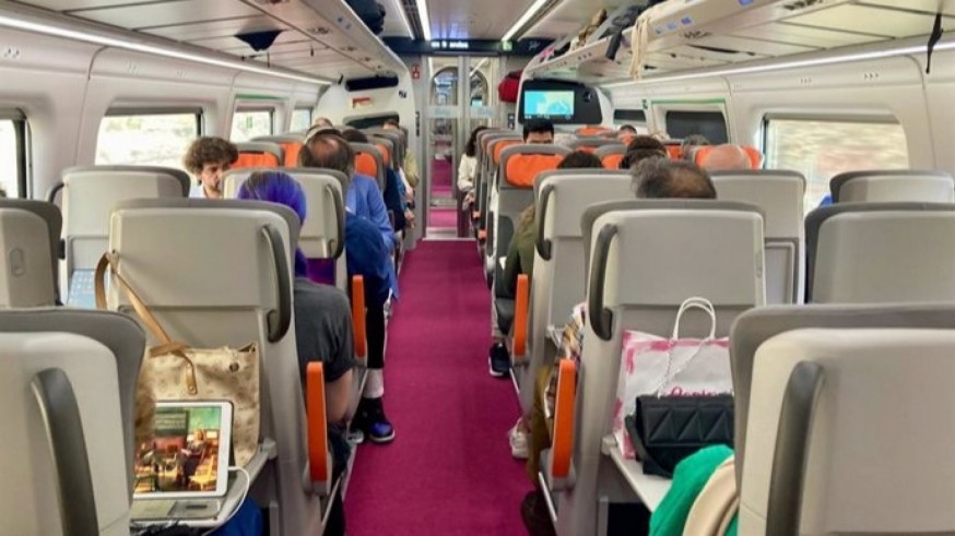 Renfe reorganiza el servicio ferroviario para los fines de semana de verano en la línea Madrid-Lorca-Águilas