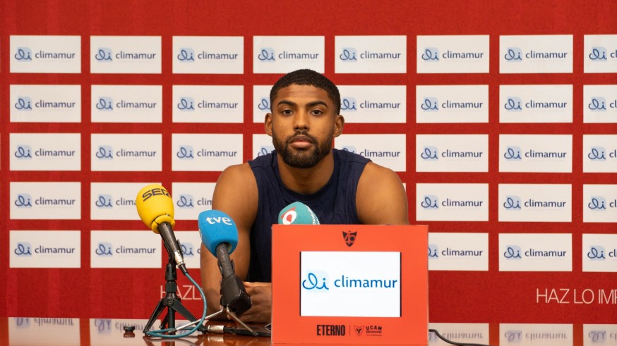 De Julius: "Debemos recuperar el hambre de antes de la Copa del Rey"