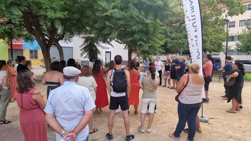 Los vecinos de Joven Futura reivindican servicios y seguridad jurídica