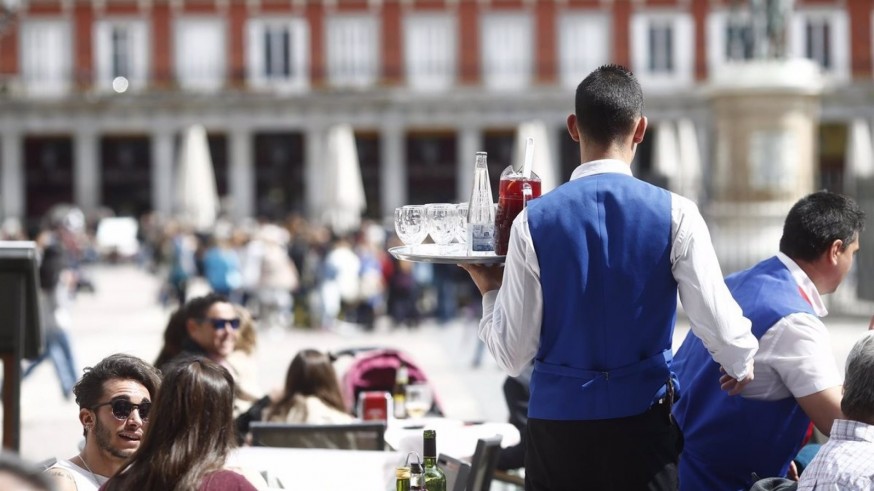 Murcia es la comunidad donde menos cobran los menores de 25 años