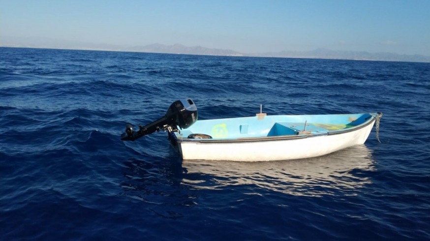 Se elevan a 8 las pateras interceptadas en aguas de la Región de Murcia con 89 personas a bordo