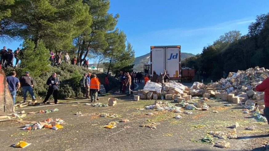 REPORTAJE| La odisea de los camioneros murcianos por las protestas agrícolas de Francia