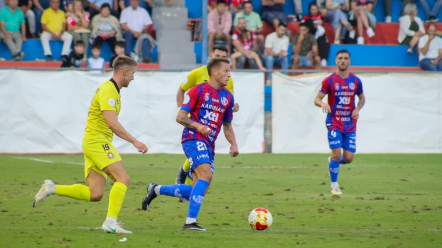 Borao: "La falta de presión en Yecla te ayuda a jugar con más libertad"