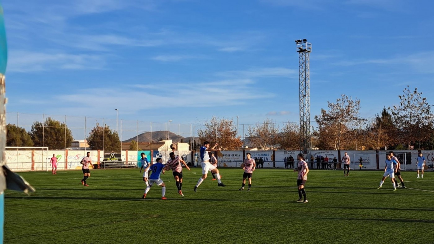 El Algar se aferra a la salvación a costa de hundir al Montecasillas (3-2)
