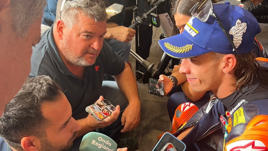 Mela Chércoles: "Acosta habría ido gratis a cualquier equipo para medirse a Márquez"