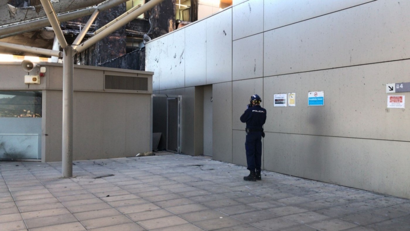 El Hospital Santa Lucía cerrará su terraza como zona de estancia y la convertirá en espacio exclusivo de tránsito