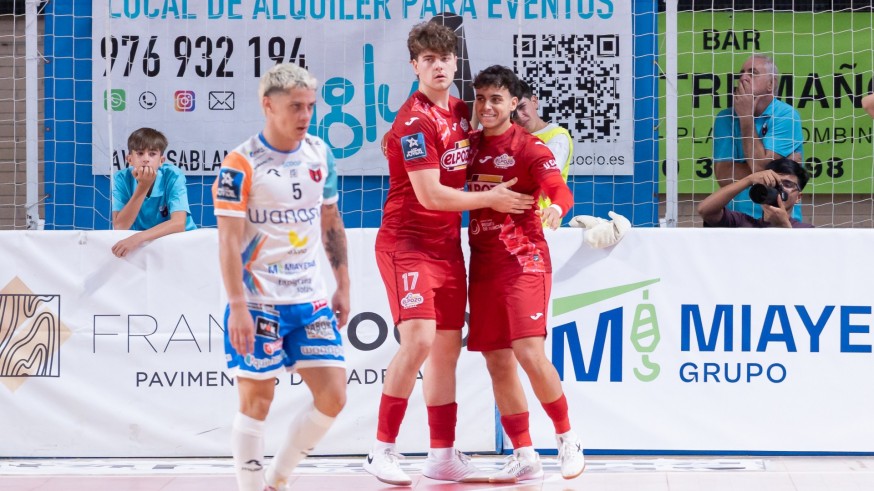 Una genialidad de Santa Cruz rescata a ElPozo en Zaragoza