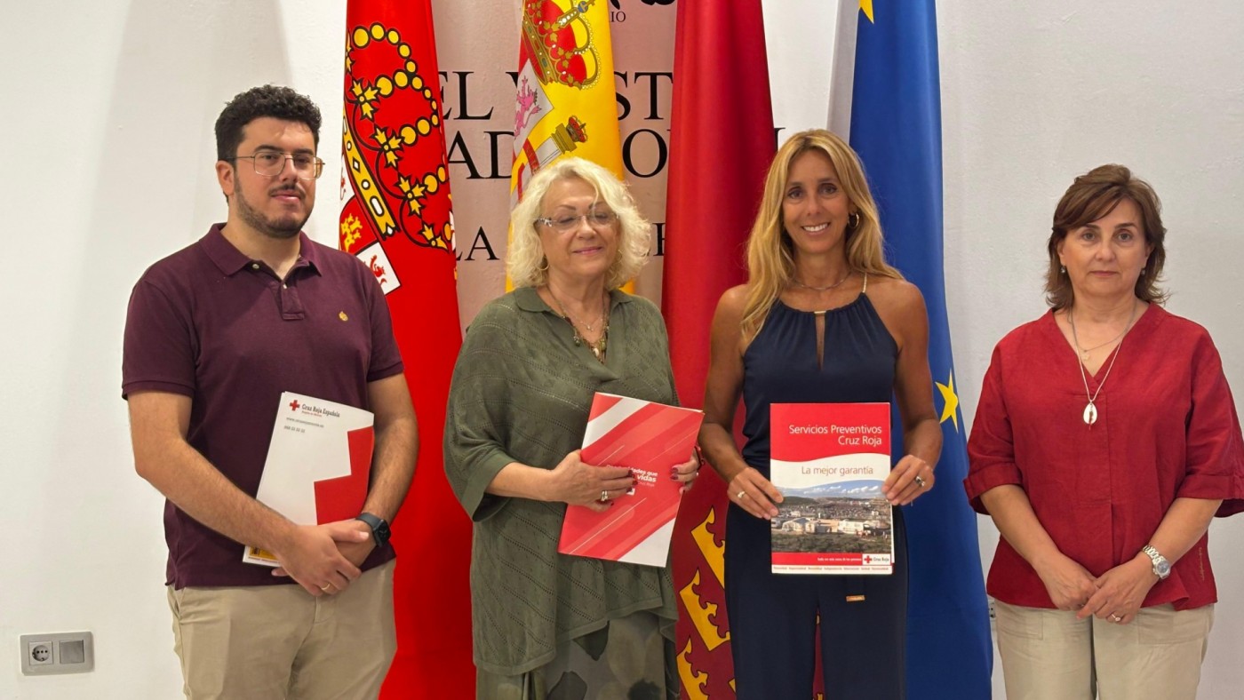 Ayuntamiento y Cruz Roja refuerzan la protección ciudadana en emergencias y actos públicos de Murcia