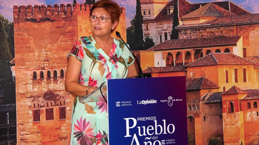 Juana Guardiola en la entrega de premios Pueblo del Año