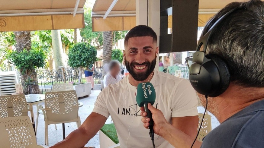 Desde Águilas hablamos con nuestro compañero Jaime Zaragoza y el aguileño Javier Yeste, que el domingo se coronaba como Mr. Gay España 2023