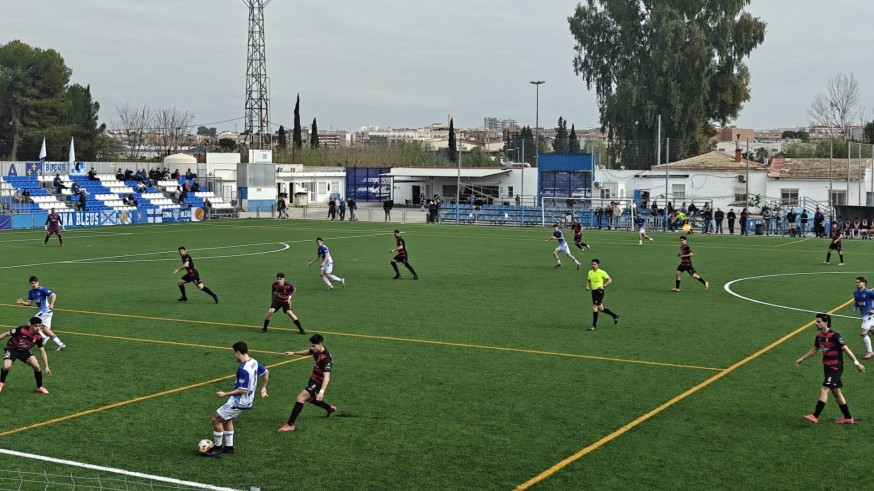 El Molinense no titubea ante el Santa Cruz (2-0)