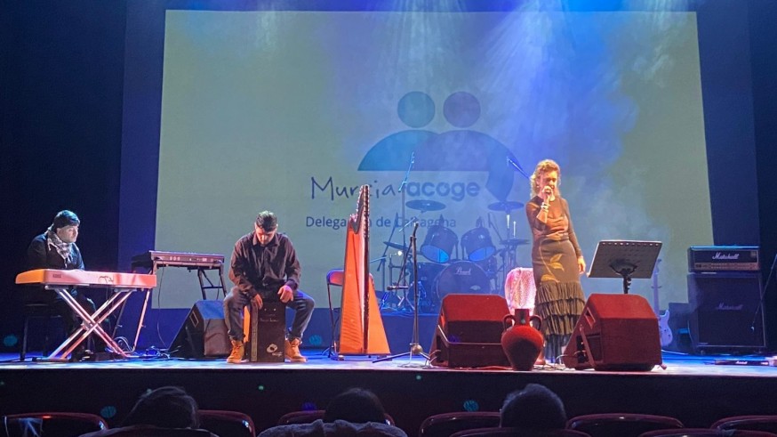 La Asociación Murcia Acoge celebró un concierto solidario con las víctimas del terremoto de Marruecos