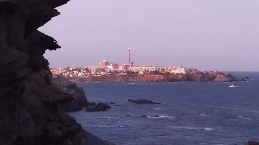 VIENTO DE LEBECHE. Historia y vida