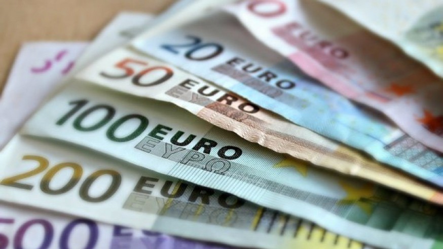 Imagen de archivo de billetes de euros