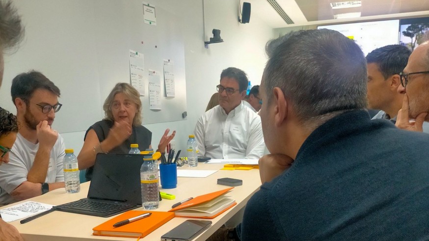 Reunión de empresas para cubrir las necesidades de Navantia