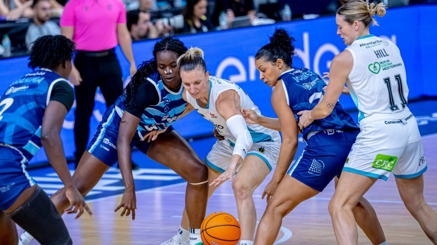 El Hozono Jairis choca con Sangaré y cae eliminado en la Supercopa