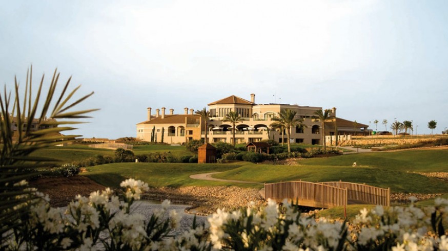 Imagen del hotel situado en el complejo de golf de Fuente Álamo