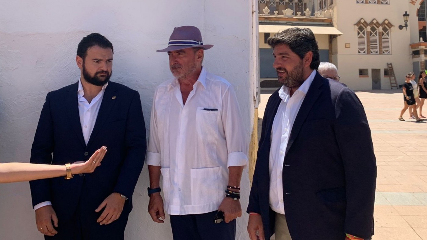 López Miras, sobre Vox: "No sé cuáles son sus cálculos pero quieren abocar a la Región de Murcia a unas nuevas elecciones"
