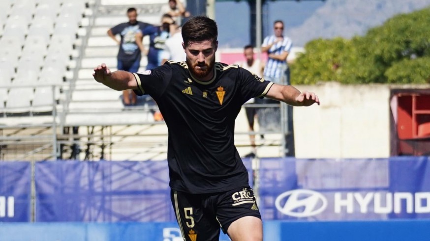 Zalaya: "El Murcia está más sólido, nos sentimos fuertes, y arriba hay pólvora"