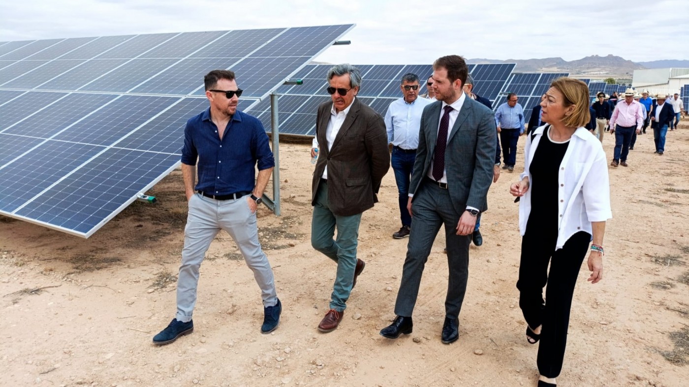 La Región lidera la generación de energía solar fotovoltaica de participación social