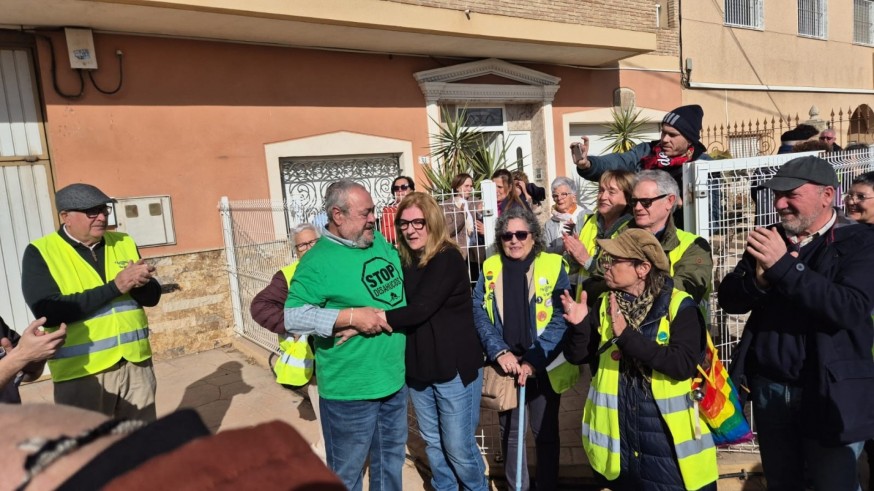 La PAH paraliza dos desahucios en Murcia