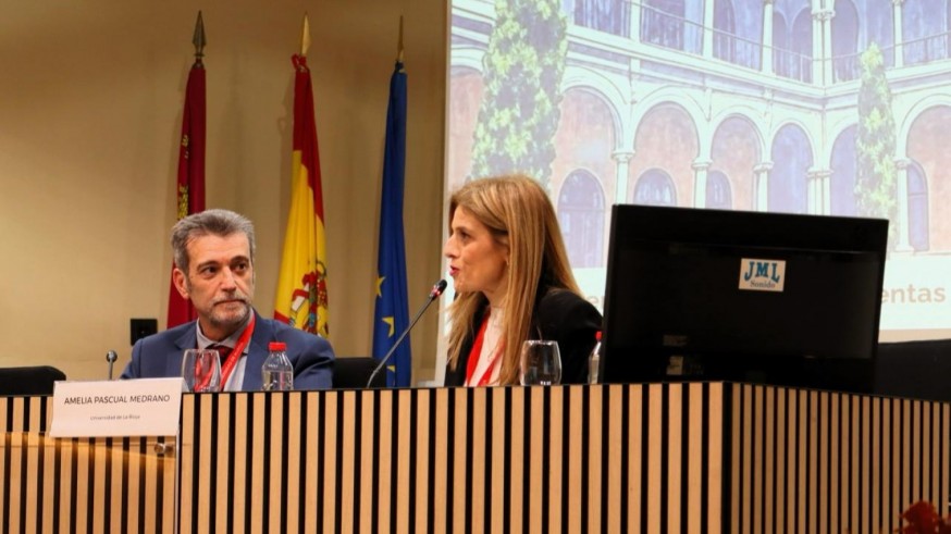 Derecho y Sociedad. Congreso nacional de la asociación de constitucionalistas