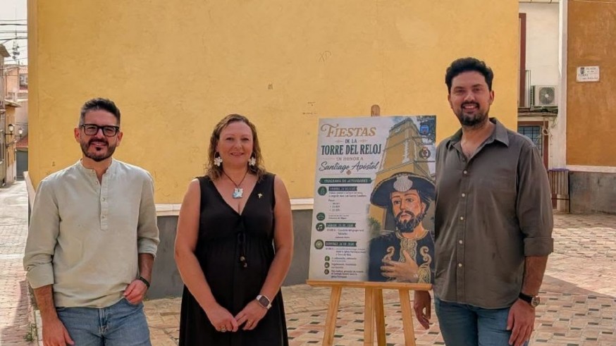 Bullas celebra las Fiestas de la Torre del Reloj en honor a Santiago Apóstol