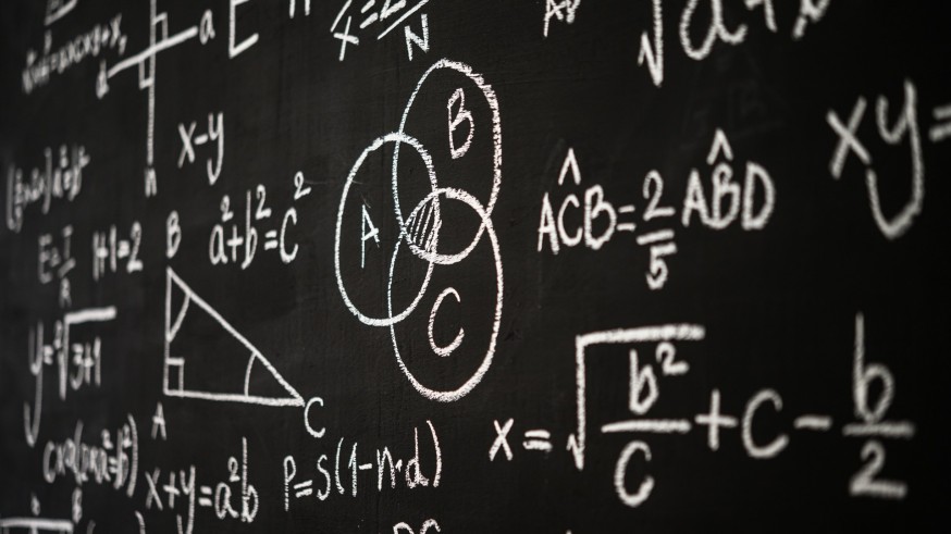 Ciencia sin fronteras: matemáticas, contaminación, hongos e inteligencia artificial