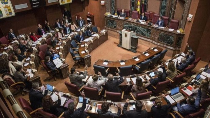 Un fallo informático deja al PSOE sin poder preguntar a López Miras sobre los cribados de cáncer