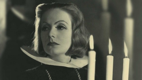 NOCHE ABIERTA. Diego Pedro López. 30 Aniversario de la muerte de Greta Garbo: "la divina", que nunca sonreía