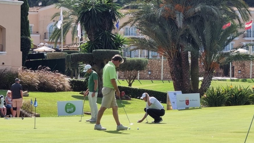 Ecologistas en Acción exige una auditoría en los campos de golf de la Región por el uso irregular de agua