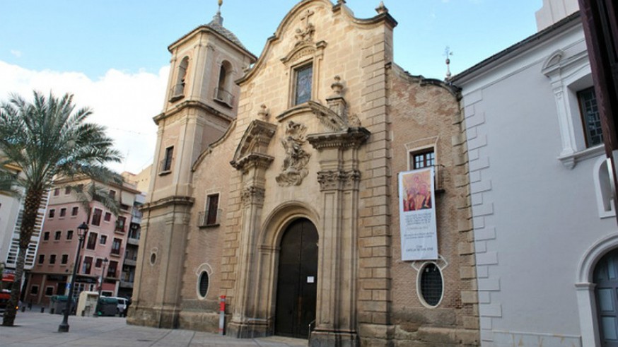 Iglesia y plaza de Santa Eulalia de Murcia