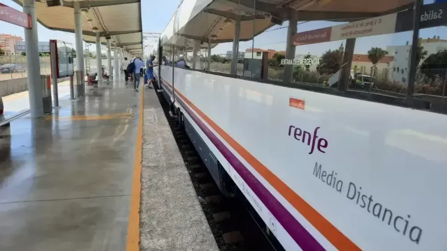 Más de 36.000 abonos gratuitos expedidos por Renfe en la Región de Murcia desde el inicio del año