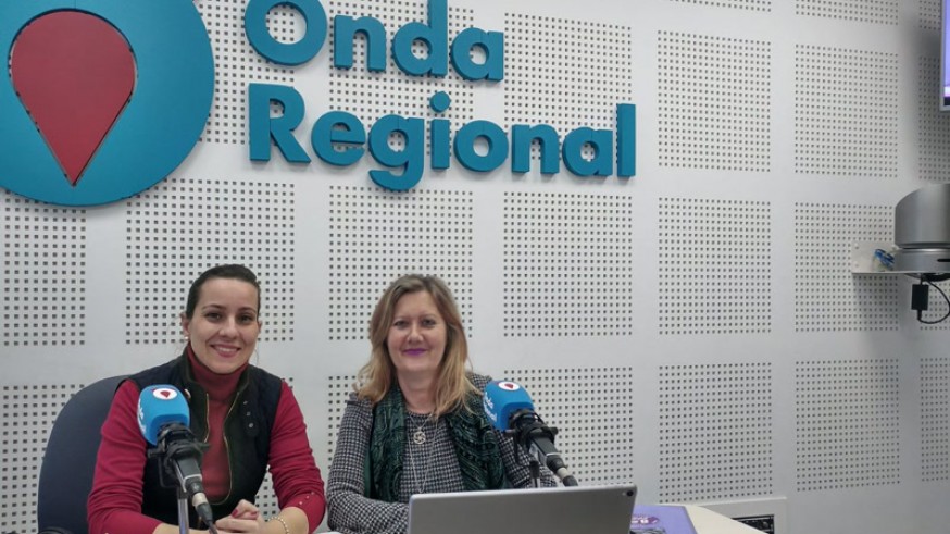 Eugenia Pérez Parra (UGT) y Anna Mellado (CCOO) en Onda Regional