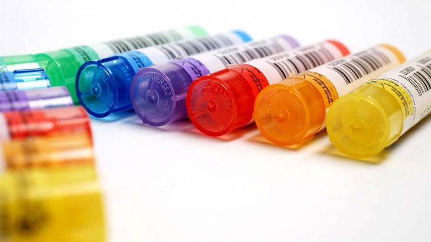 La homeopatía no cura nada y puede suponer un riesgo para la salud