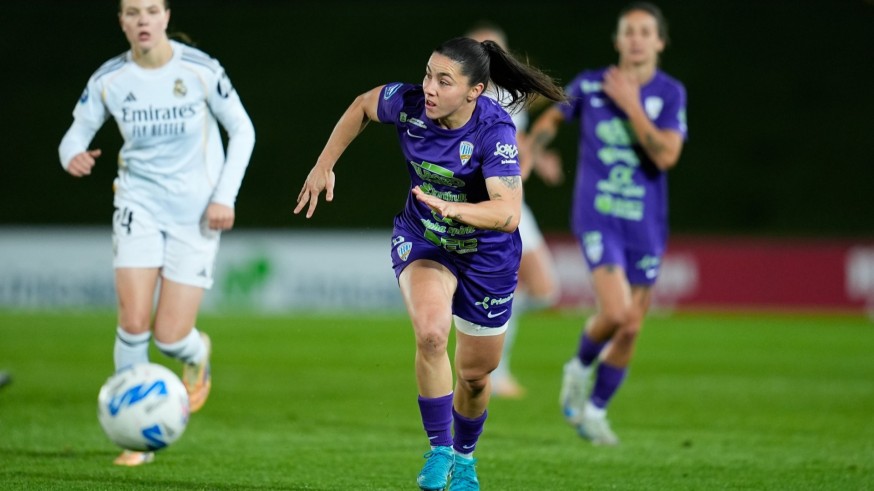 Aitana: "La misión del Alhama es retomar las porterías a cero"