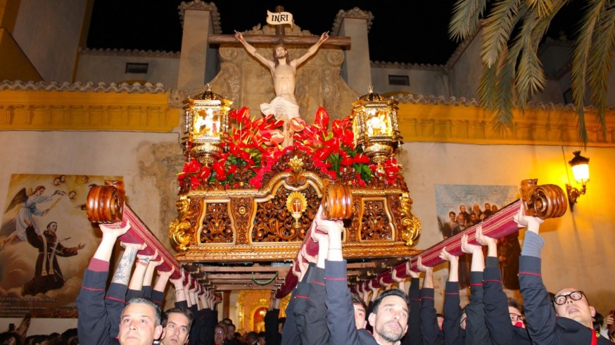 El cortejo del Perdón procesiona por Lorca