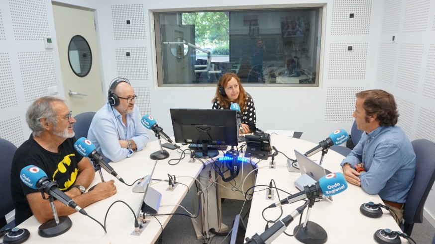Tertulia de este lunes en nuestro informativo matinal