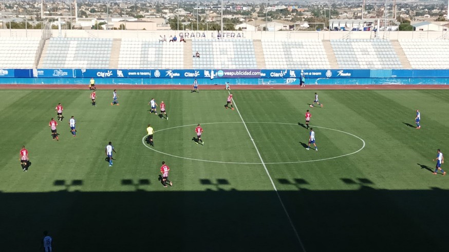 El Lorca Deportiva golea al Bullense (5-0) 