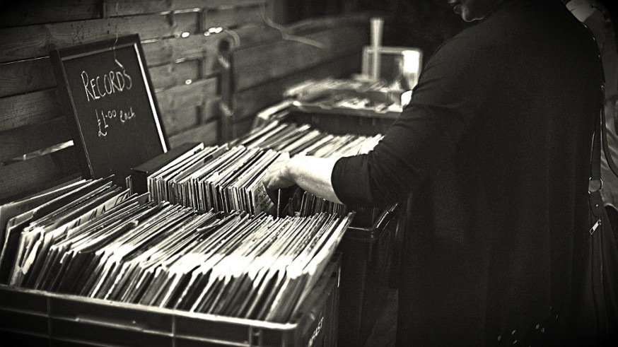 LA RADIO DEL SIGLO. Duelo musical