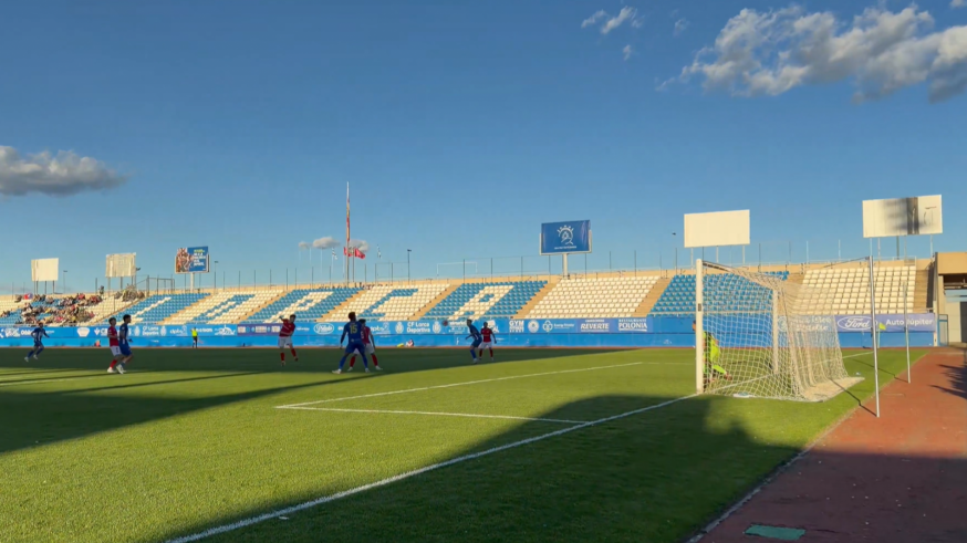 El Estepona sorprende al Lorca (0-2)