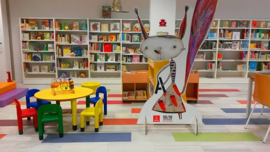 La biblioteca desde tu sofá. Biblioteca de La Alberca
